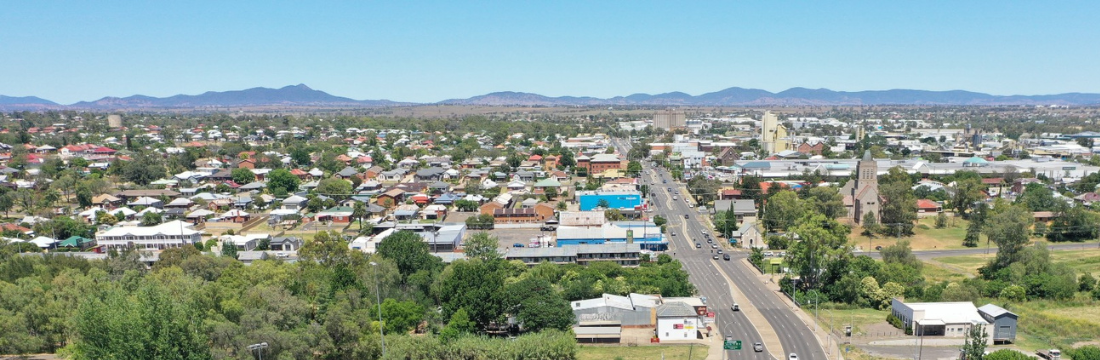 A view of Tamworth towards the Liverpool Ranges